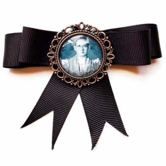 Mourning broonch เข็มกลัดไว้อาลัย (งานพรีเมียม) Mourning broonch เข็มกลัดไว้อาลัย (งานพรีเมียม)