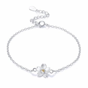 TANITTgemsสร้อยข้อมือเงินแท้Silver92.5%ประดับดอกไม้พ่นทราย TANITTgemsสร้อยข้อมือเงินแท้Silver92.5%ประดับดอกไม้พ่นทราย