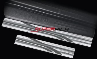 TFP ชายบันไดแบบสอด กันรอยประตู (สแตนเลส) (Scuff Plate) / Fortuner 2015 TFP ชายบันไดแบบสอด กันรอยประตู (สแตนเลส) (Scuff Plate) / Fortuner 2015