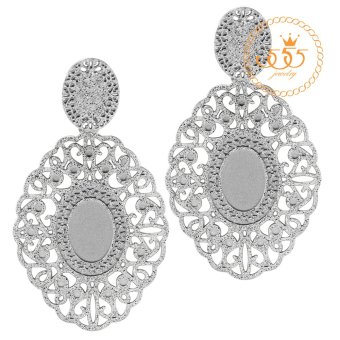 555jewelry เครื่องประดับ ต่างหูแฟชั่น สแตนเลสสตีล - ต่างหูแฟชั่น ฉลุลายลูกไม้ทำผิวทรายระยิบ สี สตีลเงิน รุ่น MNC-ER410-A 555jewelry เครื่องประดับ ต่างหูแฟชั่น สแตนเลสสตีล - ต่างหูแฟชั่น ฉลุลายลูกไม้ทำผิวทรายระยิบ สี สตีลเงิน รุ่น MNC-ER410-A