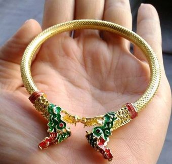 hindd กำไลข้อมือ.. พญานาคราช .. ลงยา(หน้าเขียว) hindd กำไลข้อมือ.. พญานาคราช .. ลงยา(หน้าเขียว)