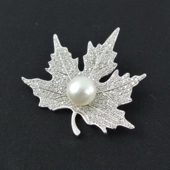 Pearl Jewelry เข็มกลัด Maple Pearl Pin มุกแท้ Pearl Jewelry เข็มกลัด Maple Pearl Pin มุกแท้
