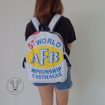AFB กระเป๋าเป้สะพายหลัง ( สีขาว ) AFB กระเป๋าเป้สะพายหลัง ( สีขาว )