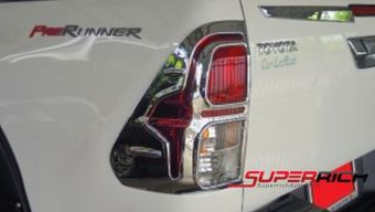 SA ครอบไฟท้ายโครเมี่ยม (Tail Lamp Cover) / Toyota Revo (V.2) SA ครอบไฟท้ายโครเมี่ยม (Tail Lamp Cover) / Toyota Revo (V.2)