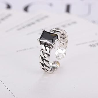 TANITTgems แหวนเงินลงดำลายโซ่ประดับพลอยนิลแบบปรับไซส์ได้ TANITTgems แหวนเงินลงดำลายโซ่ประดับพลอยนิลแบบปรับไซส์ได้