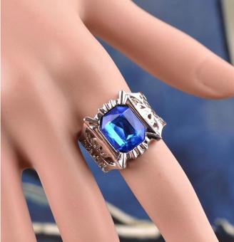 leegoal Black Butler Ciel Phantomhive Cosplay Accessory Ring leegoal Black Butler Ciel Phantomhive Cosplay Accessory Ring