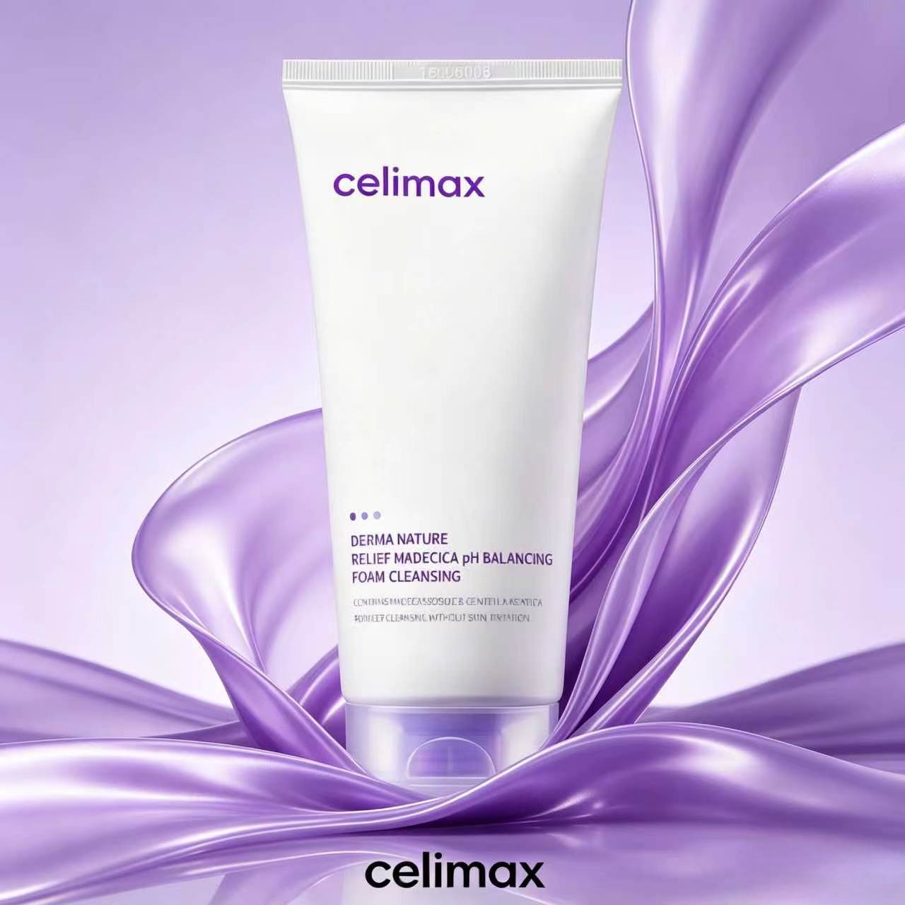Celimax Gentle Ph-Balancing Facial Cleansing Foam, Size 150ml, Gently Cleanses the Skin and Is Very Pleasant. the Foam Is Soft and Comfortable on the Skin. Maintains Moisture on the Skin. after Use, Skin Is Soft and Smooth. No Dryness or Tightness. ราคา 486 บาท*ส่งฟรี