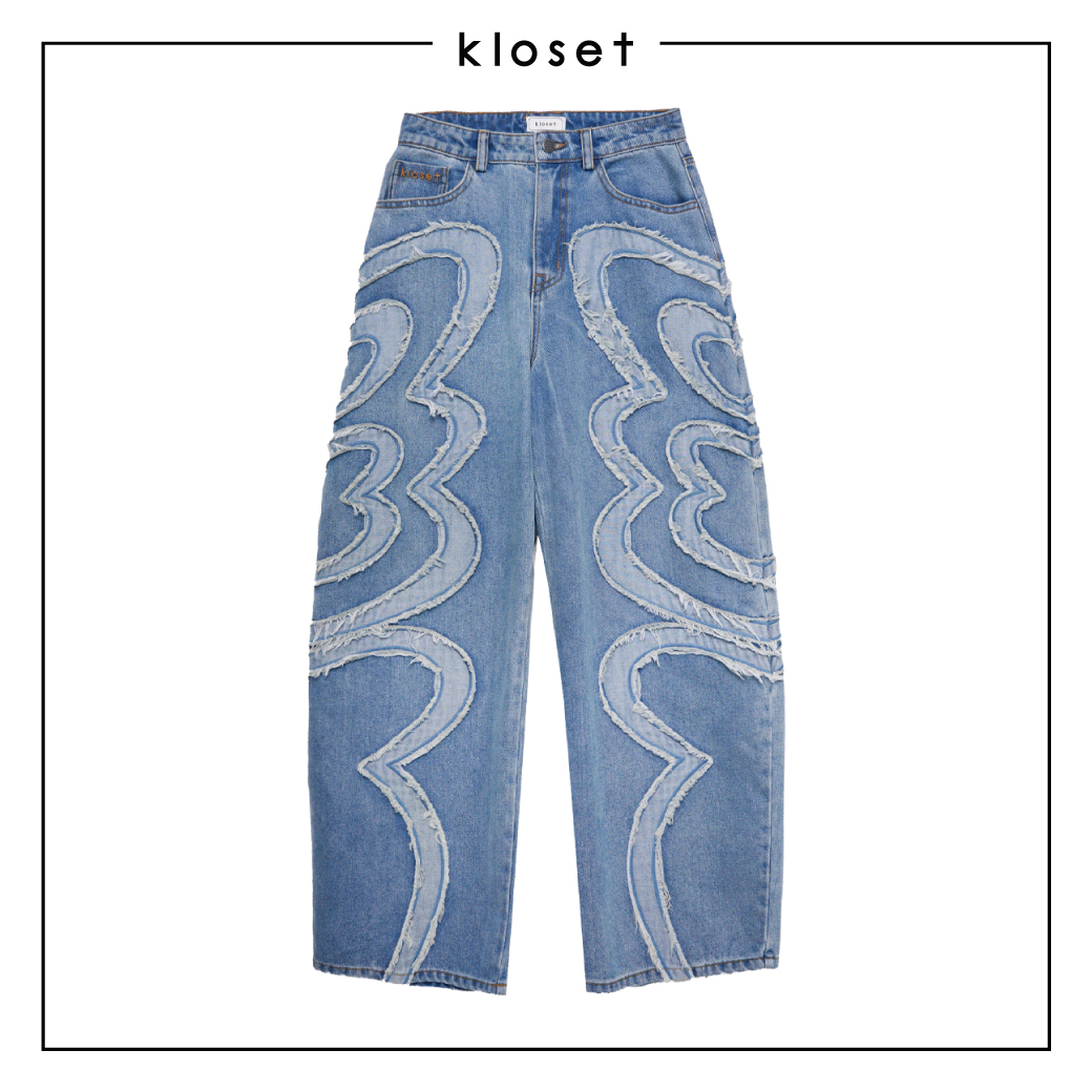 Kloset Design Butterfly Patchwork Seaside Jeans (Ss26-P007-C) Baggy Style Jeans with a Simple and Elegant Design. ราคา 11,850 บาท*ส่งฟรี