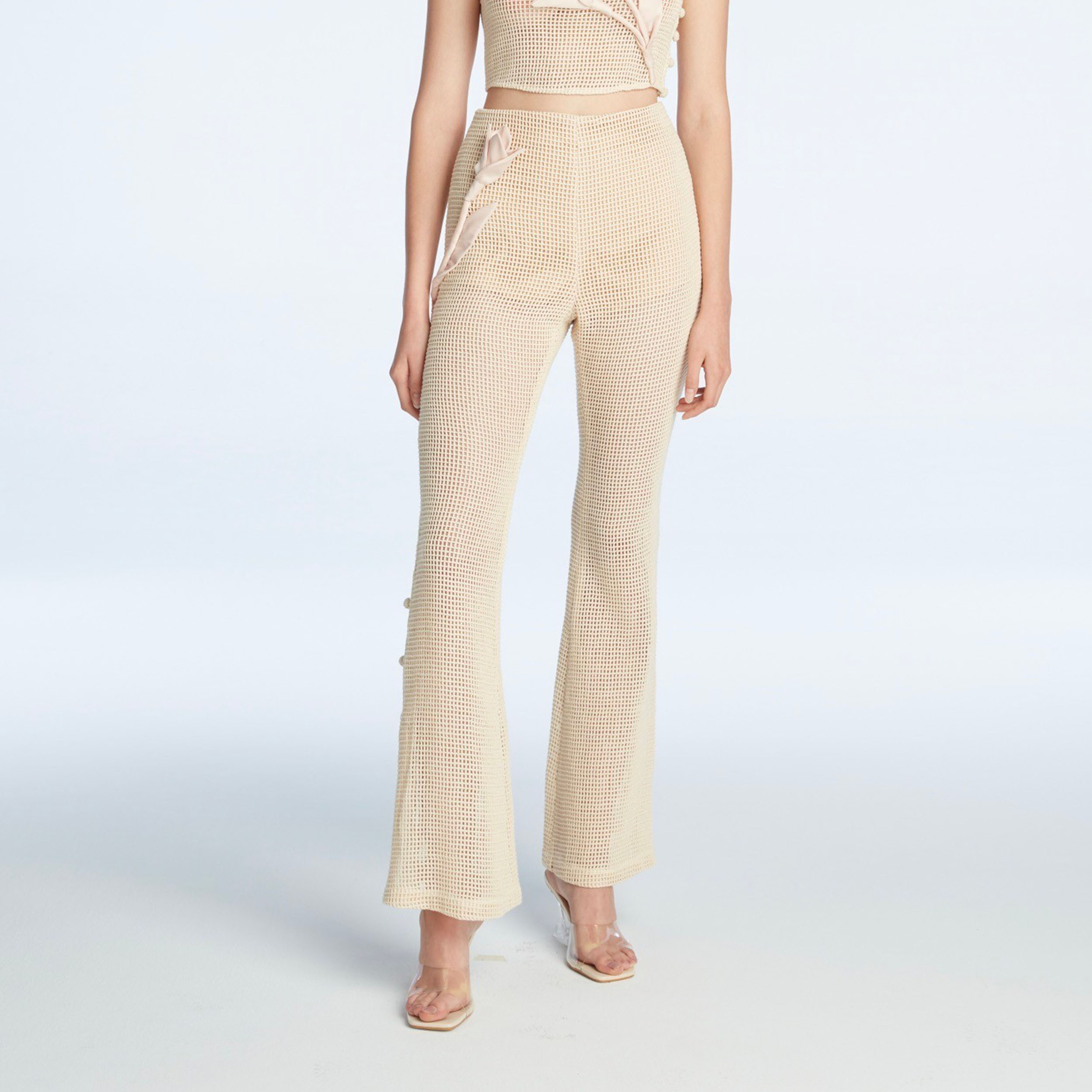 [SS24] JANESUDA Mesh cropped pants กางเกงขายาว กางเกงขาม้า กางเกงขายาวลายฉลุ กางเกงขาม้าฉลุ ราคา 4,450 บาท*ส่งฟรี