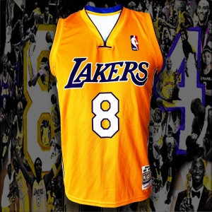 ภาพหน้าปกสินค้าเสื้อบาส เสื้อบาสเกตบอล NBA Los Angeles Lakers เสื้อทีม ลอส แองเจลิส เลเกอร์ส #BK0007 รุ่น Classic Kobe Bryant#8 ไซส์ S-5XL ซึ่งคุณอาจชอบสินค้านี้