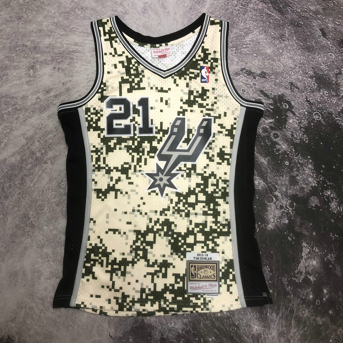 2023-2024 NIKE MILWAUKEE BUCKS “DAMIAN LILLARD” JERSEY has been