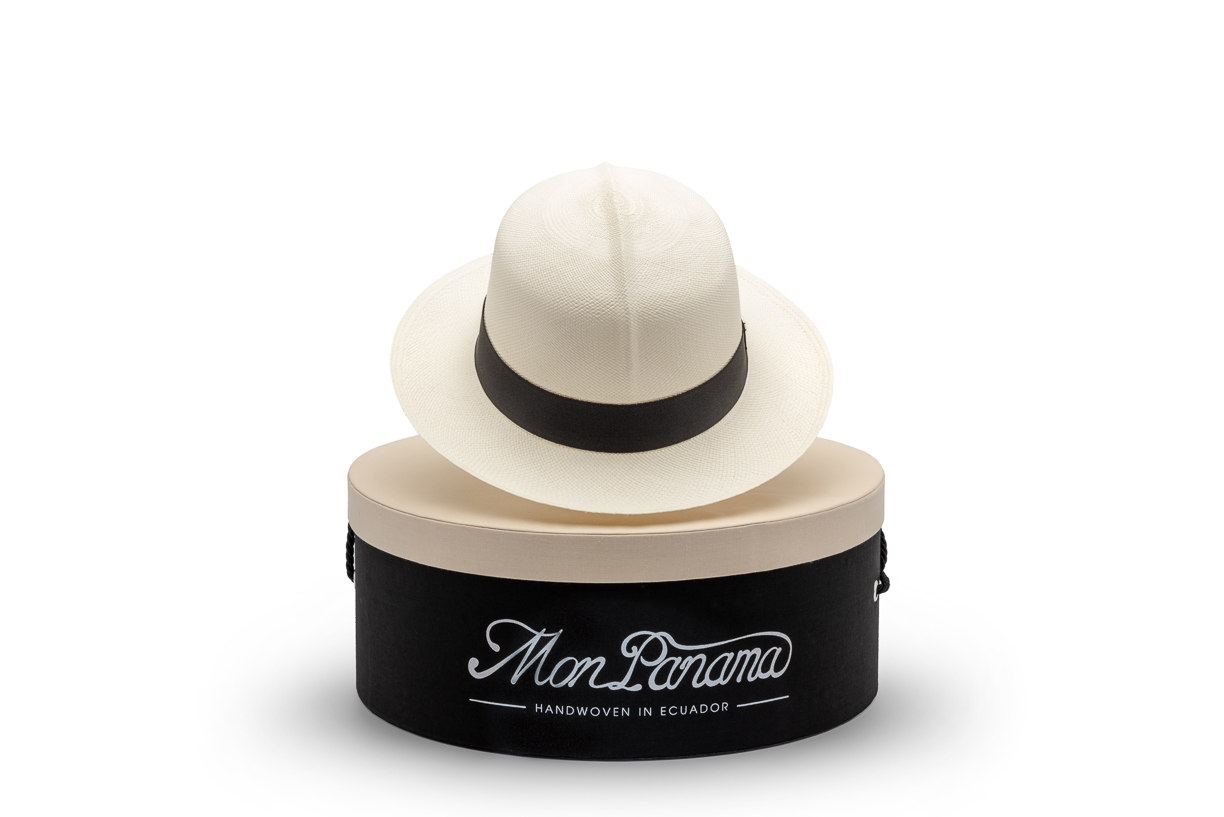 Panama hat - MONPANAMA COLONIAL PREMIUM, Authentic White Vintage-Style handwoven Toquilla palm hat (UPF 40+ protection) with premium hatbox ราคา 7,800 บาท*ส่งฟรี