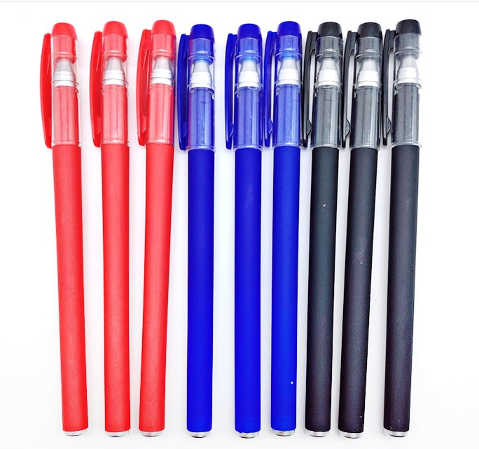 คำอธิบายเพิ่มเติมเกี่ยวกับ [รุ่นแท่งทึบ มาใหม่] ปากกาเจล แบบเรียบ เท่ๆ หมึกเยอะสุดคุ้ม แบบปลอก ขนาด 0.5mm มี3สีให้เลือก ปากกา
