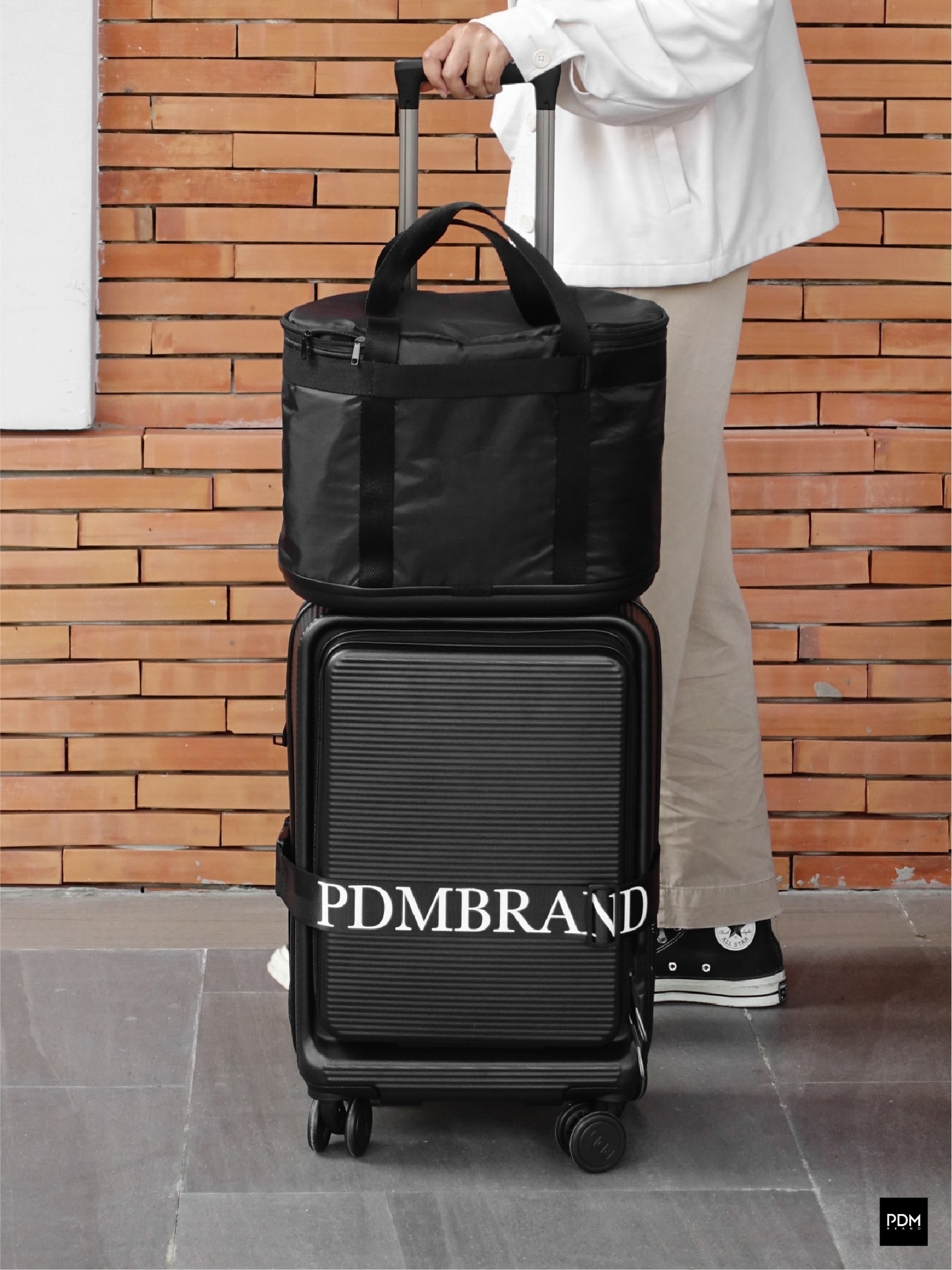 PDM กระเป๋าเดินทาง LUGG (กระเป๋าเดินทาง Carry-on size) ขนาด 20" ราคา 6,490 บาท*ส่งฟรี