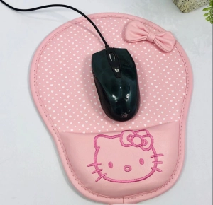 ภาพหน้าปกสินค้าLife-365 Kitty Keyboard Mouse Pad Cartoon PU Wrist Mouse Pad Office Desk Anti-slip Mouse Pad ที่เกี่ยวข้อง