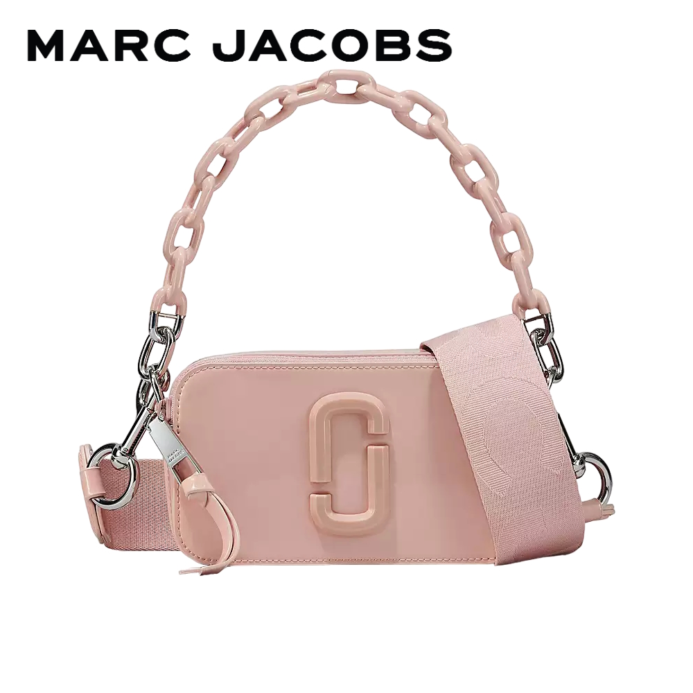 MARC JACOBS THE PATENT LEATHER SNAPSHOT 2S3HCR004H03 กระเป๋าสะพาย ราคา 18,900 บาท*ส่งฟรี