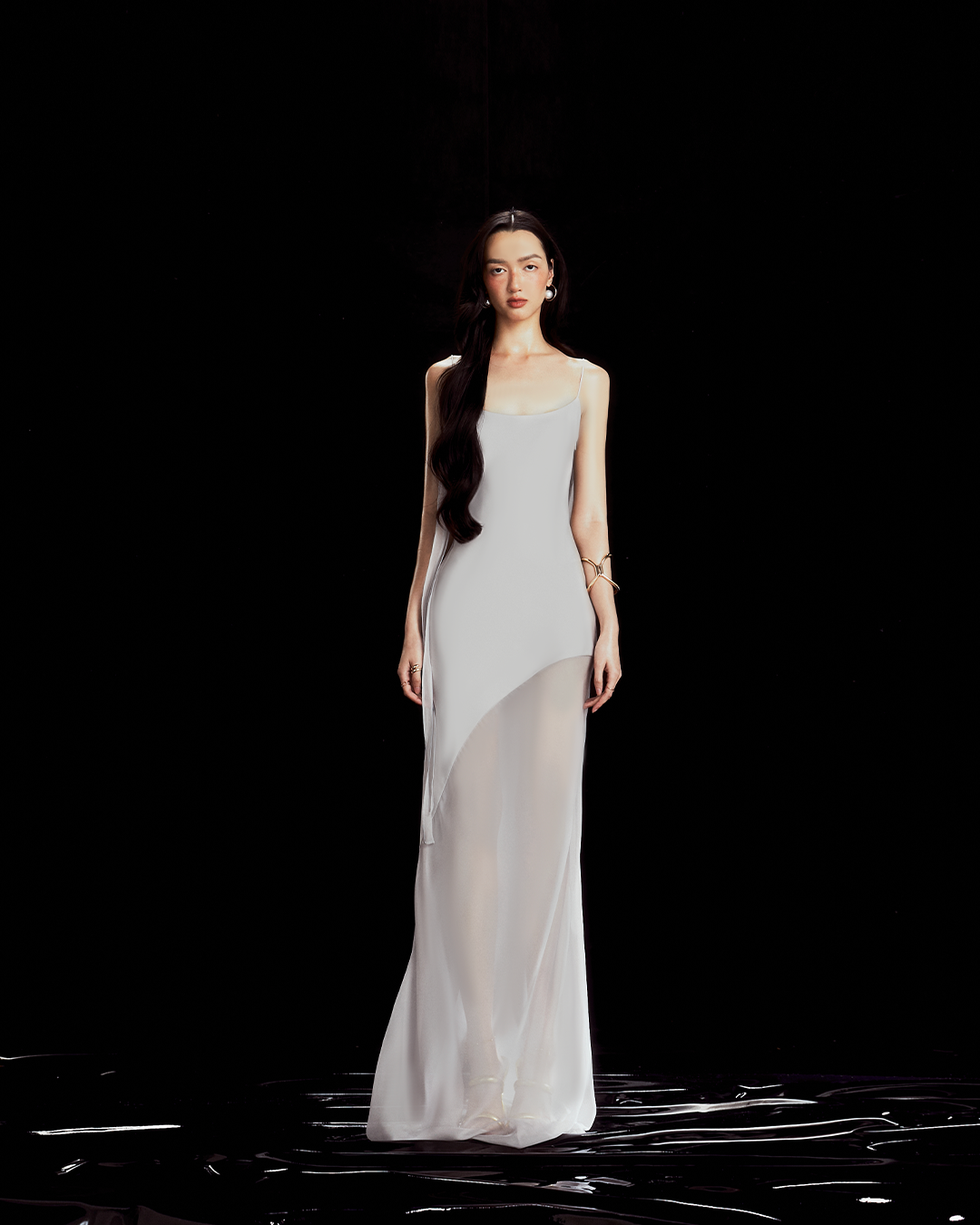 MISS MODERN - Nora Dress ราคา 3,180 บาท*ส่งฟรี