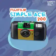 ภาพขนาดย่อของสินค้ากล้องใช้แล้วทิ้ง FUJIFILM SIMPLE ACE 400 27EXP Film Camera