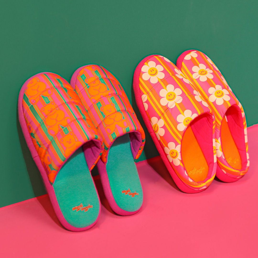 Wiggle Wiggle Padded Living Room Shoes - รองเท้าใส่ในบ้าน(รุ่นใหม่) ราคา 1,150 บาท*ส่งฟรี