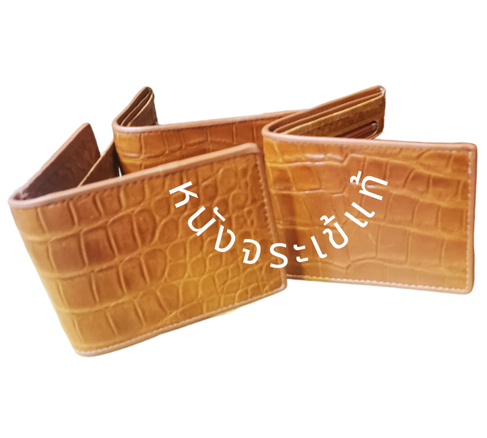 กระเป๋าสตางค์ หนังจระเข้แท้ 2 พับสั้น ราคา 1,250 บาท*ส่งฟรี