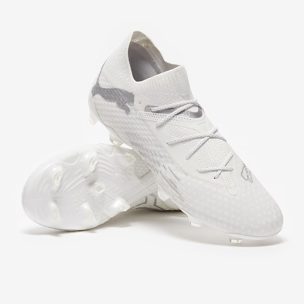 รองเท้าฟุตบอล Puma Future 7 Ultimate FG/AG ราคา 15,000 บาท*ส่งฟรี