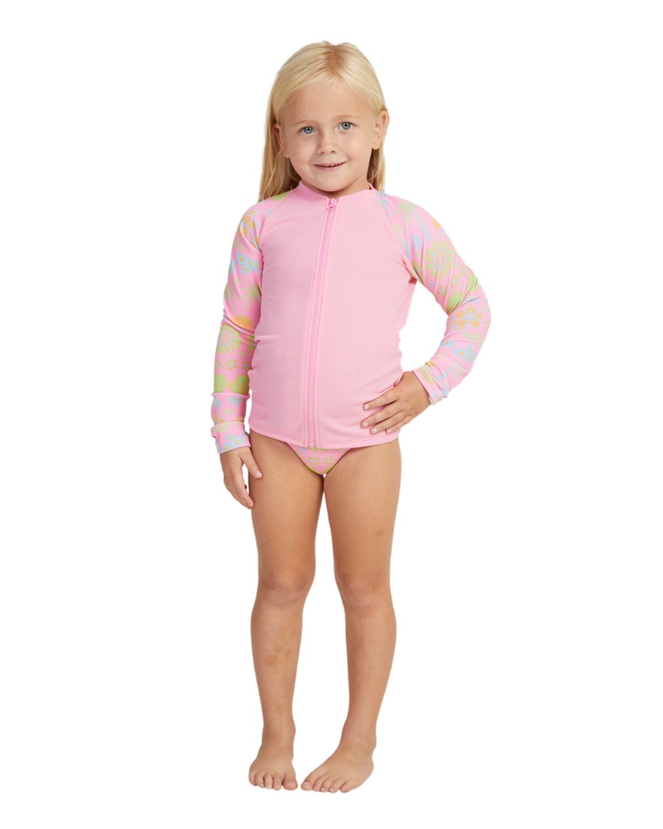 ROXY เสื้อว่ายน้ำแขนยาวสำหรับเด็กผู้หญิง 2-7 ปี Beach Day Together Long Sleeve Rash Vest Set 233 ERLWR03273-MFR5 ราคา 1,720 บาท*ส่งฟรี