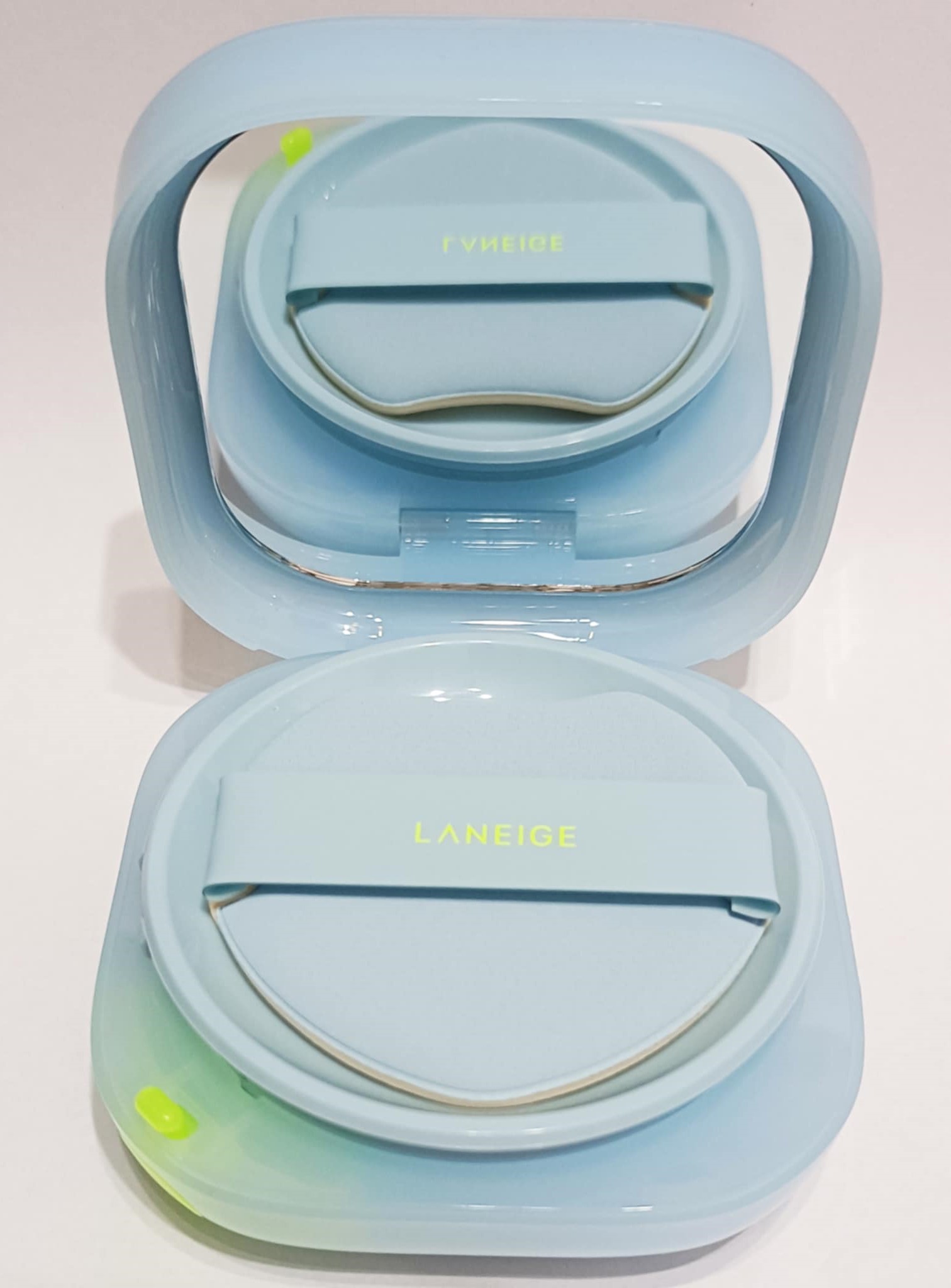 Fast Delivery: Laniege Mewy Cushion Refill 15 G.+Puff, Mewy Blanket. Mewy Cloth Bag Mewy Storage Box, Genuine, New, Sold Separately from the Set, Mixed Skin Type, Dwy Mewy ราคา 250 บาท*ส่งฟรี
