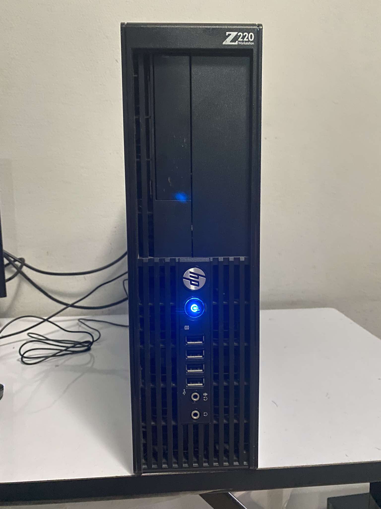 คอมราคาถูกมีจำกัด CPU I3 RAM 4GB HDD500GB พร้อมโปรแกรม+วินโดว์ ไม่รวมจอ ราคาถูกมีจำกัดUSED ราคา 1,190 บาท*ส่งฟรี