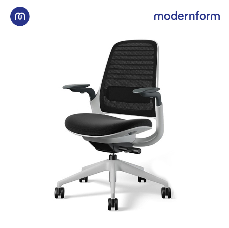 Modernform เก้าอี้ Steelcase ergonomic รุ่น Series1 พนักพิงกลาง สีดำ เบาะสีดำ เก้าอี้เพื่อสุขภาพ เก้าอี้สำนักงาน ราคา 15,500 บาท*ส่งฟรี