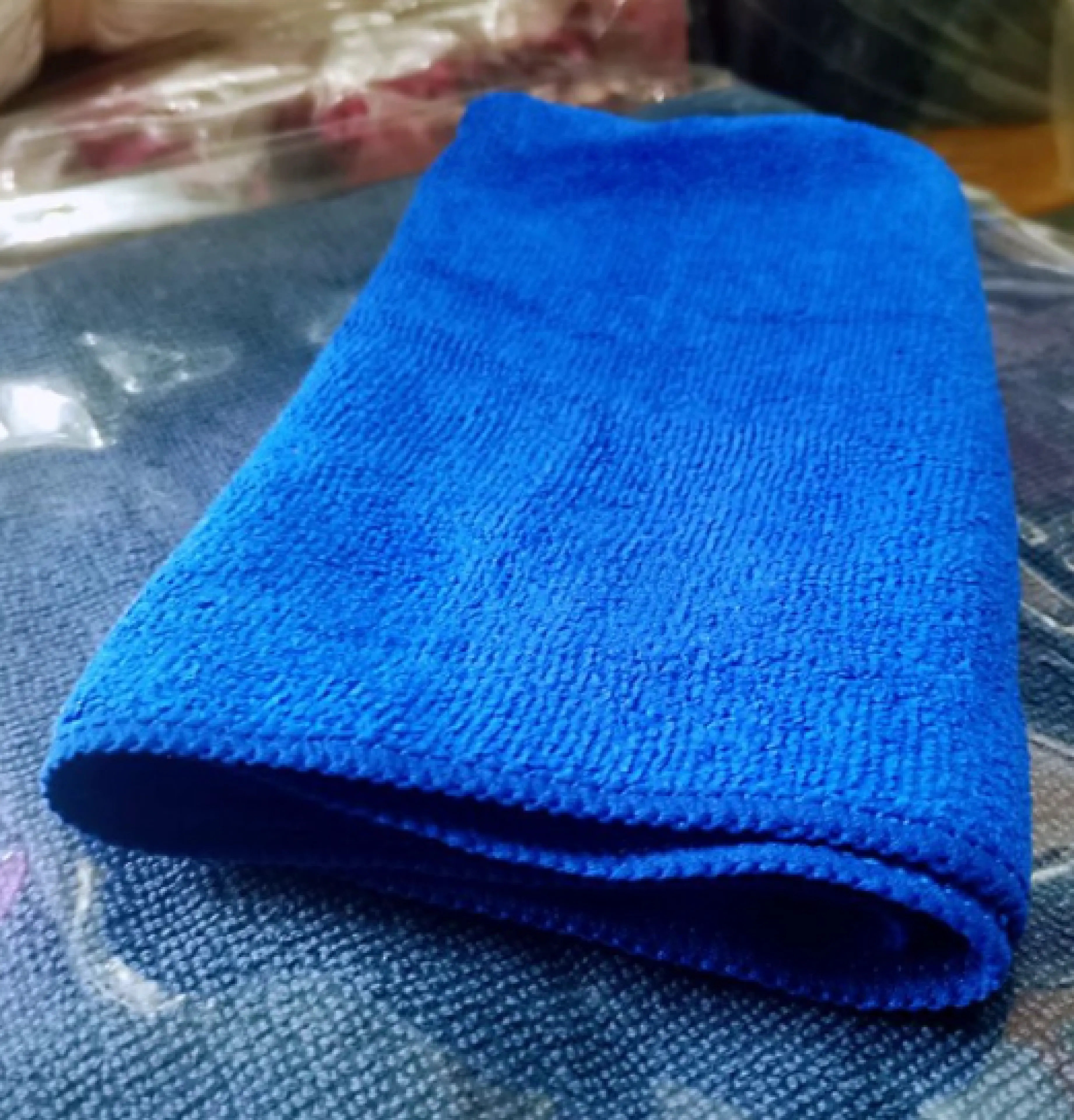 ผ้าไมโครไฟเบอร์ ผ้าเช็ดรถ สีน้ำเงิน คุ้มเกินราคา รับประกันความพึงพอใจ