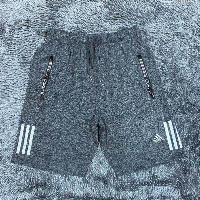 Adidas กีฬายืดหยุ่นกางเกงขาสั้น Sports shorts men