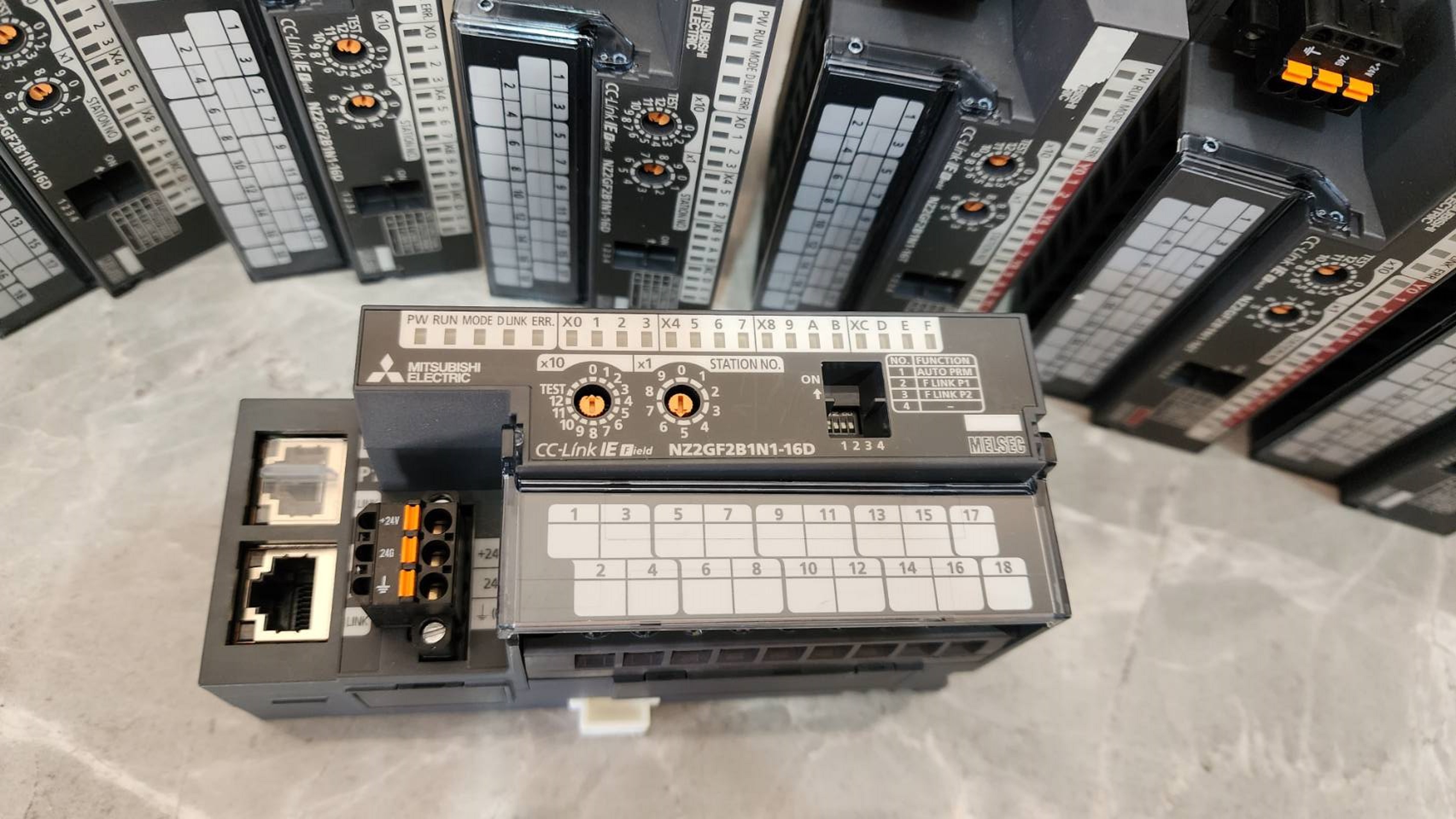 PLC Mitsubishi L06CPU-CM cpu L61P-CM LD77MS16 LX42C4-CM LX40C6-CM