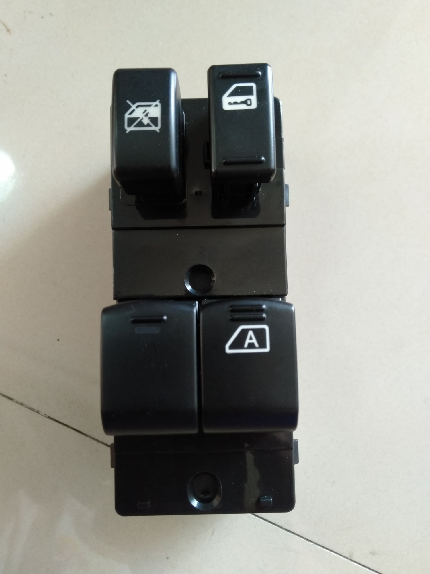 สวิทช์กระจกไฟฟ้า NISSAN NAVARA FR นีสสัน นาวาร่า แค็บ ประตูหน้าขวา ออโต้ขึ้น ,ลง ,มีไฟตรงปุ่มกด สินค้า ของใหม่ ราคา 998 บาท*ส่งฟรี