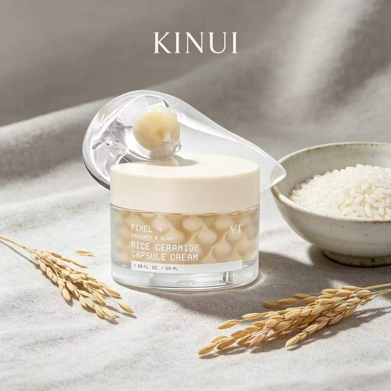 Vt Cosmetics Rice Ceramide Capsule Cream 1.69 Fl.Oz, Light and Comfortable Gel Cream for the Skin. Not Sticky or Greasy. Does Not Clog Pores. Rice Extract 230,000 Ppm + 5 Types of Ceramide. Suitable for Oily and Combination Skin. ราคา 469 บาท*ส่งฟรี