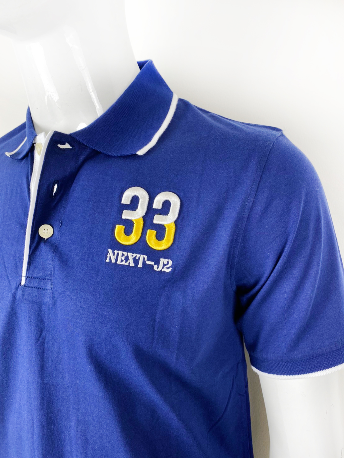 เสื้อโปโลชาย ยี่ห้อ Next-J2 ผ้าคอตตอน100 Men Polo Shirt cotton100% มีหลายสีให้เลือก M-รอบอก38นิ้ว , L-รอบอก42นิ้ว ,Xl-รอบอก46 นิ้ว