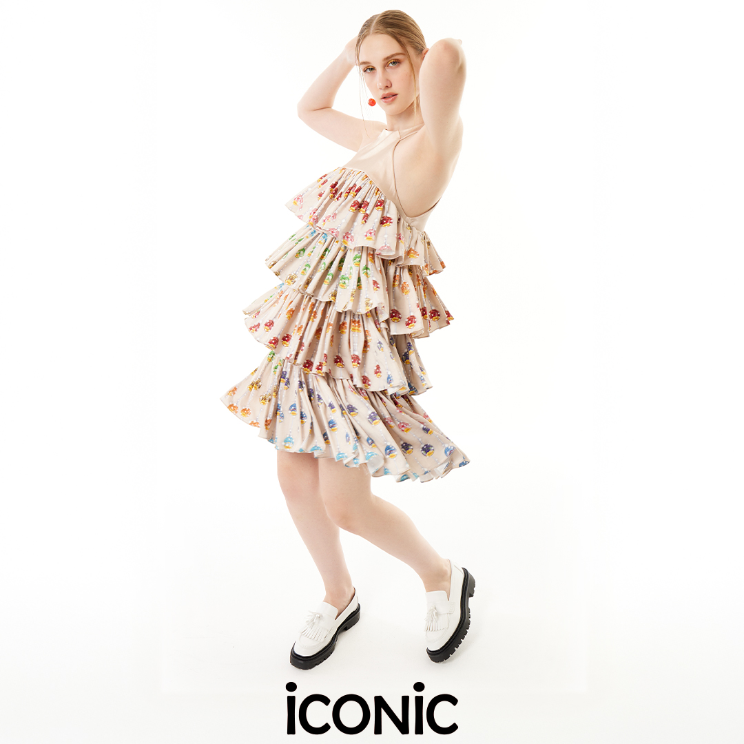 Pre-Order 10-14 Iconic Straus Dress # 204212-5 Cream-Colored Dress with Candy Print. ราคา 10,726 บาท*ส่งฟรี