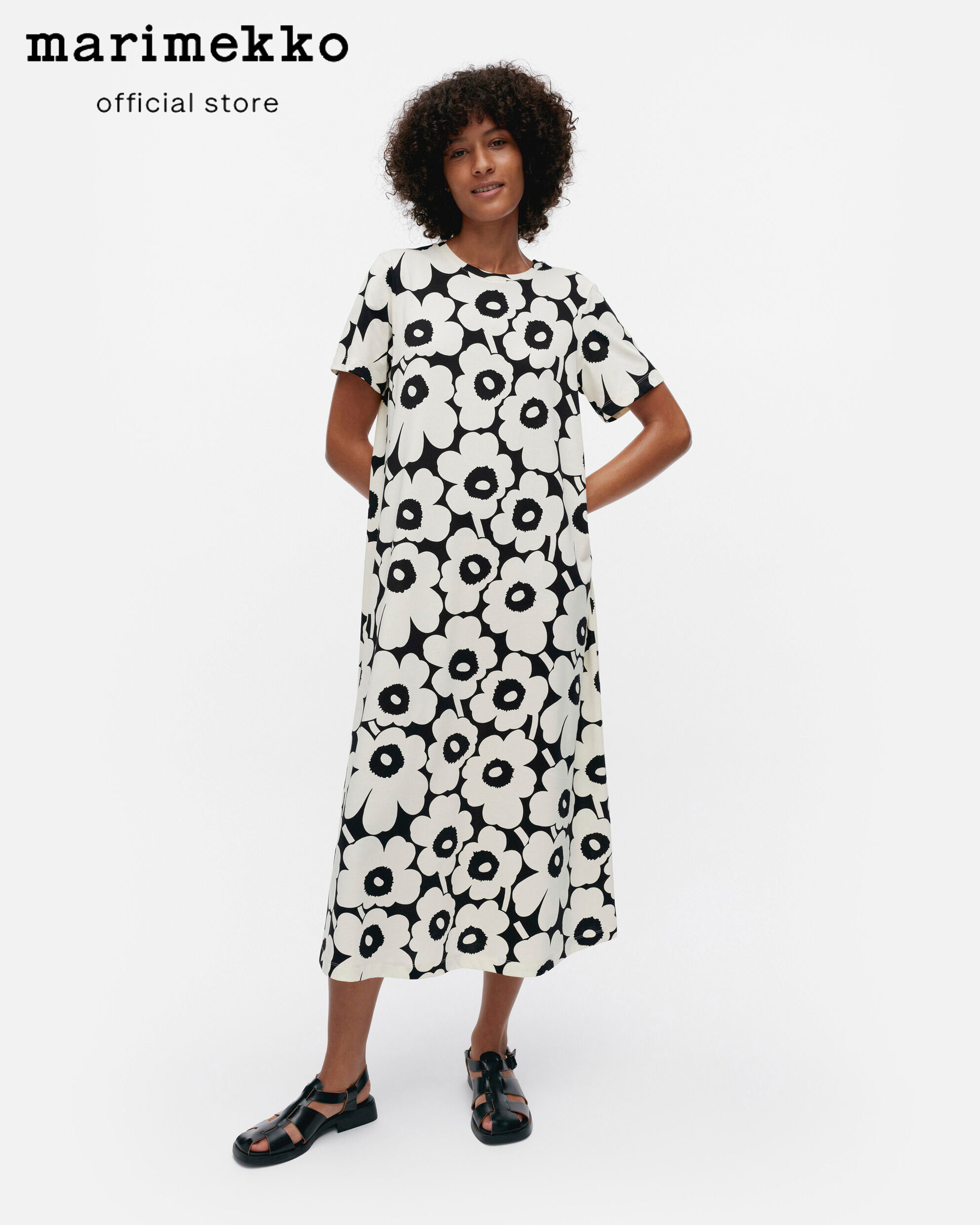 เสื้อผ้าแฟชั่นสตรี Marimekko มาริเม็กโก พิสตีเนน อูนิโก