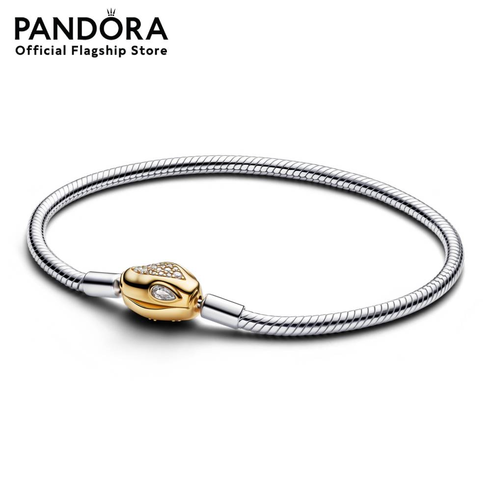 Pandora Snake chain sterling silver and 14k gold-plated bracelet ราคา 7,267 บาท*ส่งฟรี