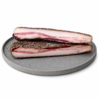 Guanciale Black Pepper 200g กวนชาเล่ คอหมูเคลือบพริกไทยดำตากแห้ง 200 กรัม