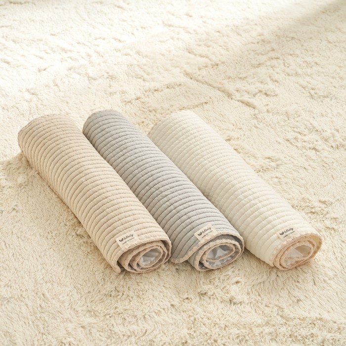 LOLBABY ผ้ารองกันเปื้อน สำหรับเด็กสไตล์มินิมอล Quilted Pad