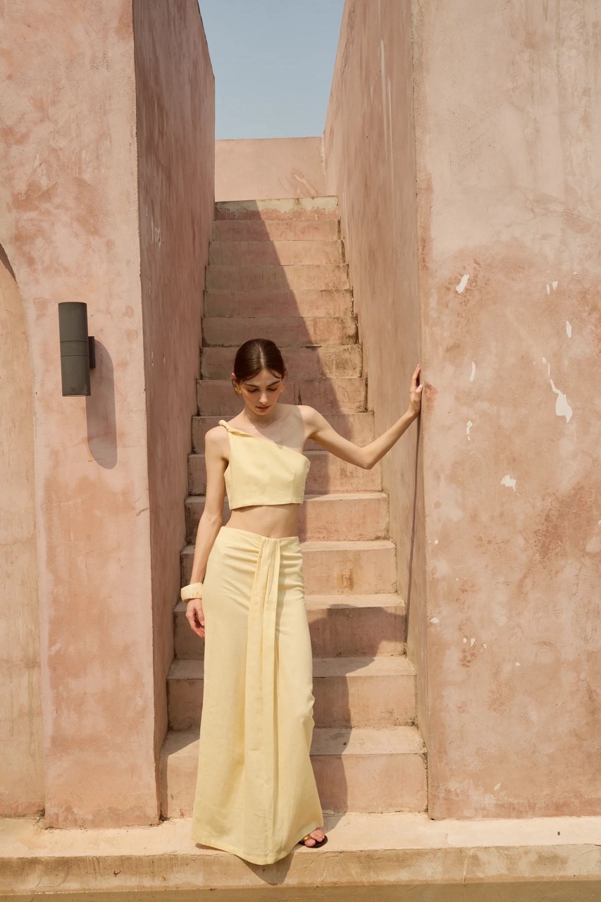 YASEMIN SKIRT ราคา 4,215 บาท*ส่งฟรี