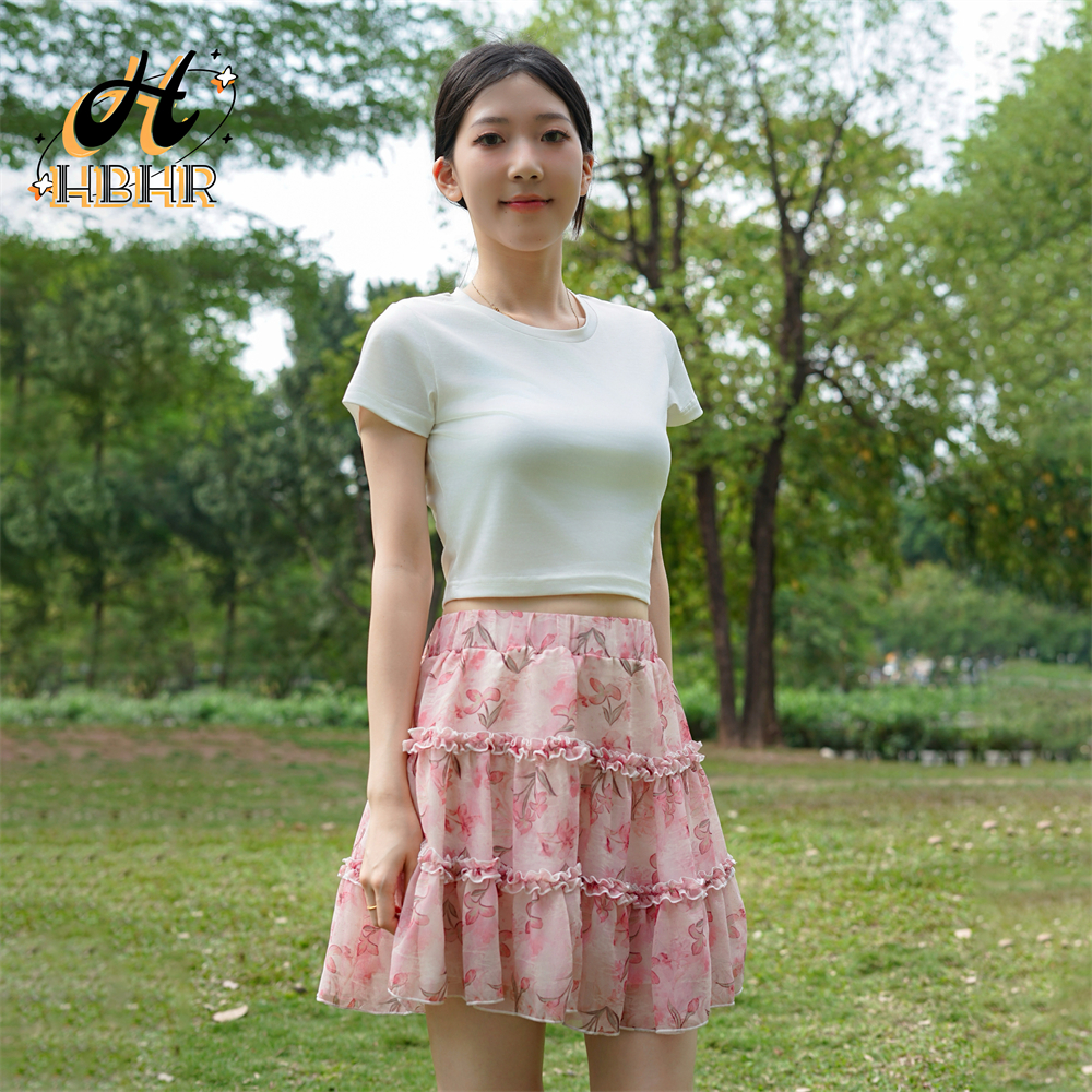 กระโปรงผ้าชีฟองลายดอกไม้หญิงฤดูร้อน 2568 ใหม่ กระโปรงจีบสไตล์ฮาวาย เวอร์ชั่นเกาหลีของกระโปรงสั้นหวานๆ สำหรับสาวตัวเล็กฤดูร้อน ราคา 379 บาท*ส่งฟรี