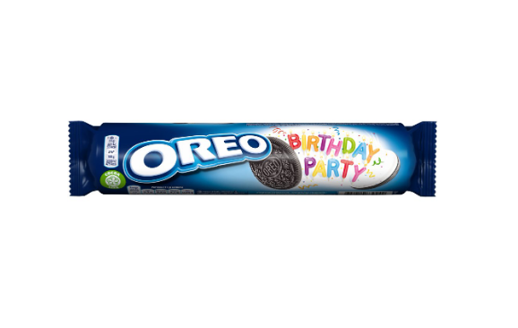 Oreo Birthday Party Sandwich Biscuit 154g ราคา 209 บาท*ส่งฟรี