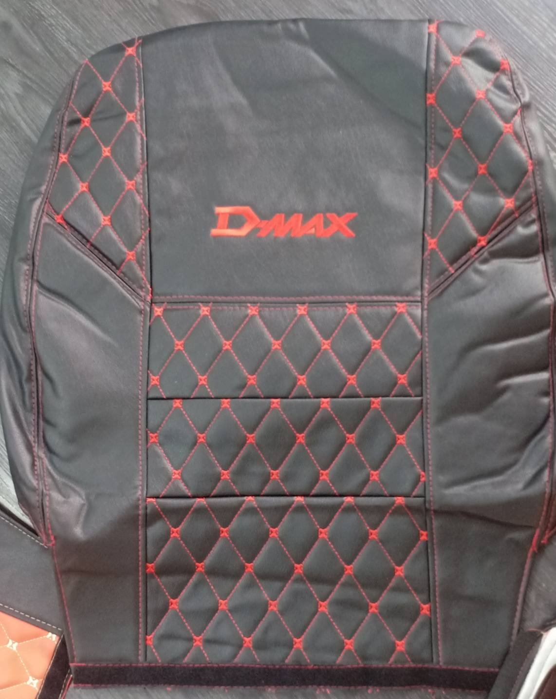 Front Seat Cover Set for Isuzu D-Max 2005-2011, 5D Pattern, Slip-On Type, Black with Red Thread, N/Line 1 (Fd Carcover) ราคา 599 บาท*ส่งฟรี
