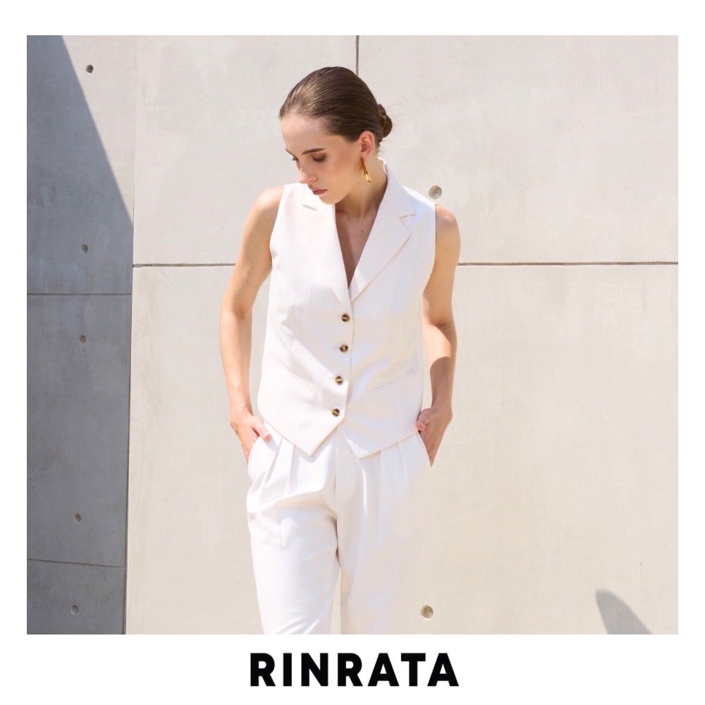 Rinrata - Rowan Top Waistcoat, Sleeveless Vest, Collared, Beige, Cream, Front Buttons, Short Style, Sleeveless Suit Jacket, Work Shirt, Travel Shirt, Work Outfit. ราคา 4,360 บาท*ส่งฟรี