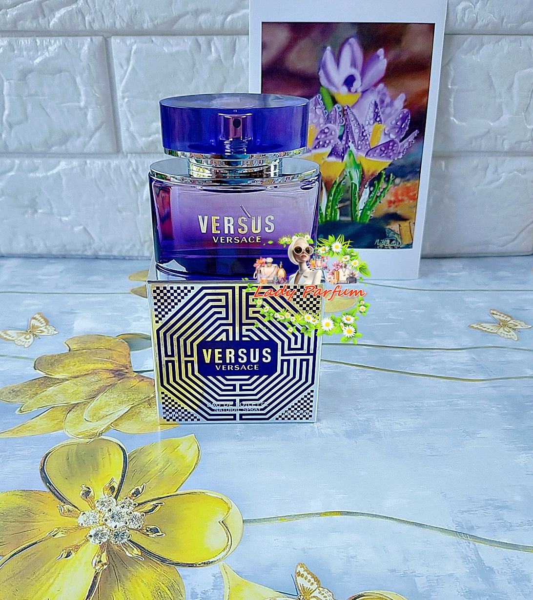 Versace Versus Eau De Toilette for Women 30 Ml. (Sold in Boxes by the Ministry of Agriculture and Fisheries) ราคา 3,790 บาท*ส่งฟรี