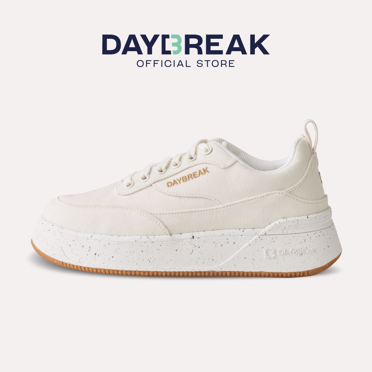 [Easy E-Receipt] DAYBREAK T-City Platform One สี Natural White รองเท้าผ้าใบ เส้นใยกัญชง ลดกลิ่นอับ ผู้ชาย ผู้หญิง ราคา 2,805 บาท*ส่งฟรี