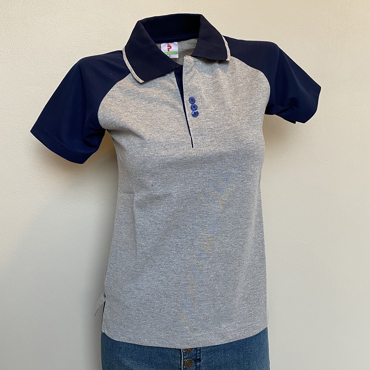 เสื้อโปโลชาย Men Polo Shirt Plain Polo T Shirt Soft Pique Short Sleeve Tops For Men Side Vents สีเทาท๊อป แขนกรม เนื้อผ้านุ่ม สวมใส่สบาย ซึ่งมีทั้งแบบชาย และแบบผู้หญิง