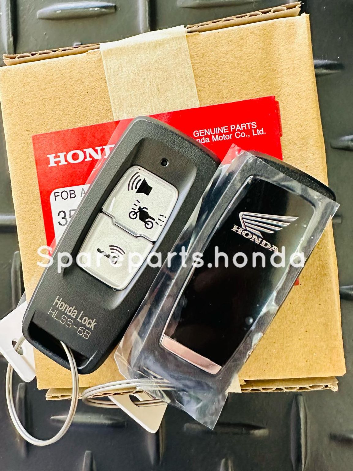 Hl300 Key a961fb15977f06bd6c466bacbc8aefc2.jpg