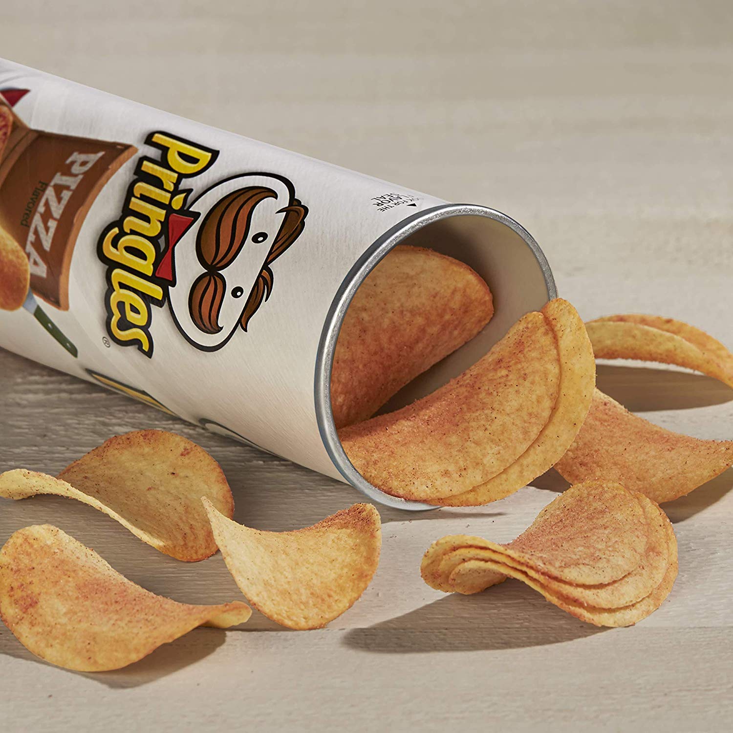 เกี่ยวกับสินค้า Pringles Potato Crisps Pizza Flavor 102g. / พริงเกิล มันฝรั่งทอดกรอบ รสพิซซ่า 102 กรัม
